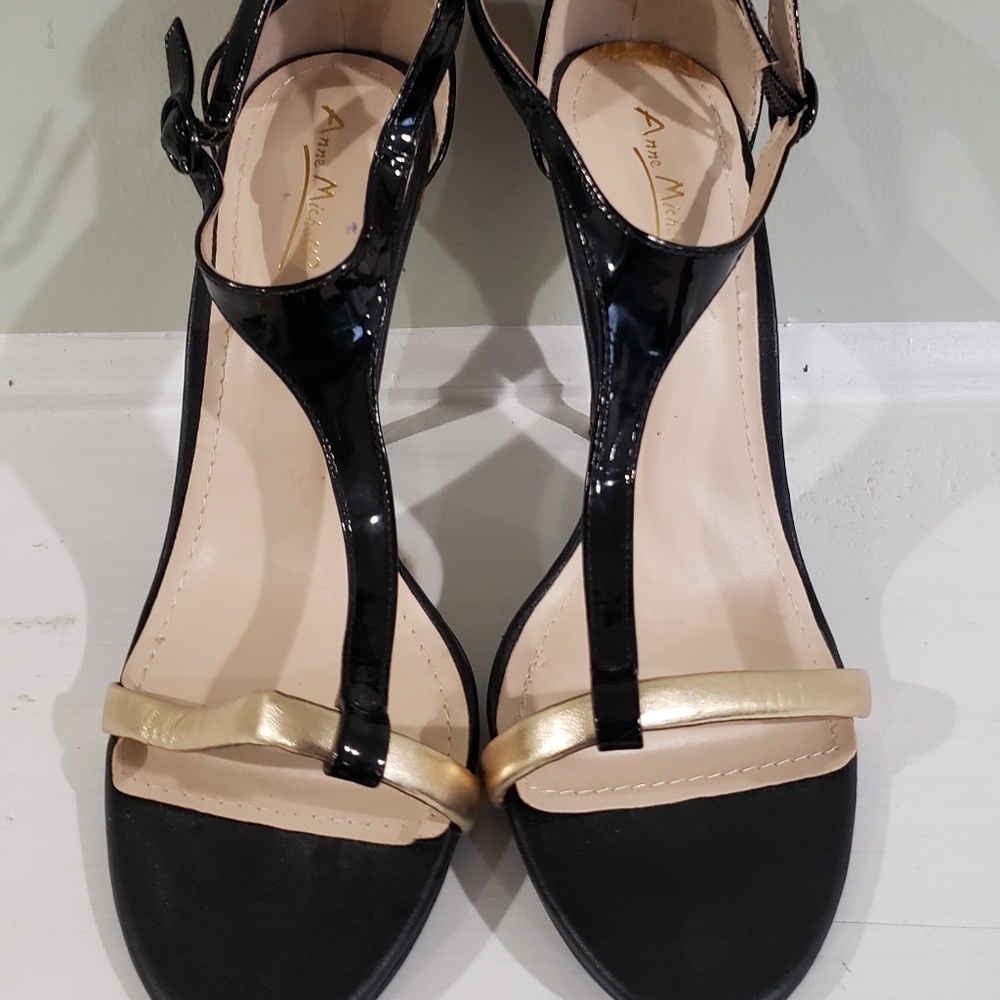 Anne Michelle Cheetah / Leopard Print Heel NWOT